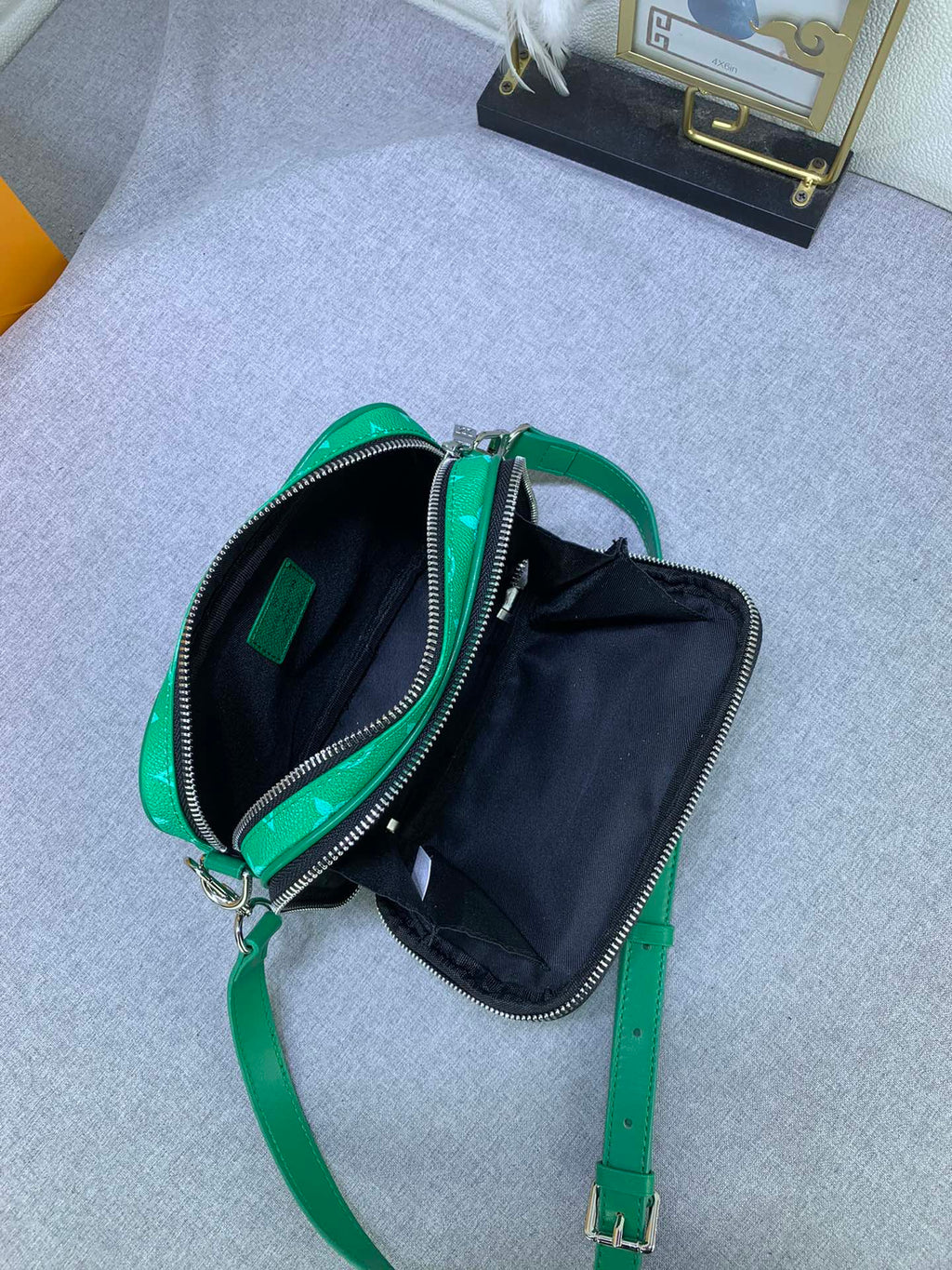 Elite Carryalls