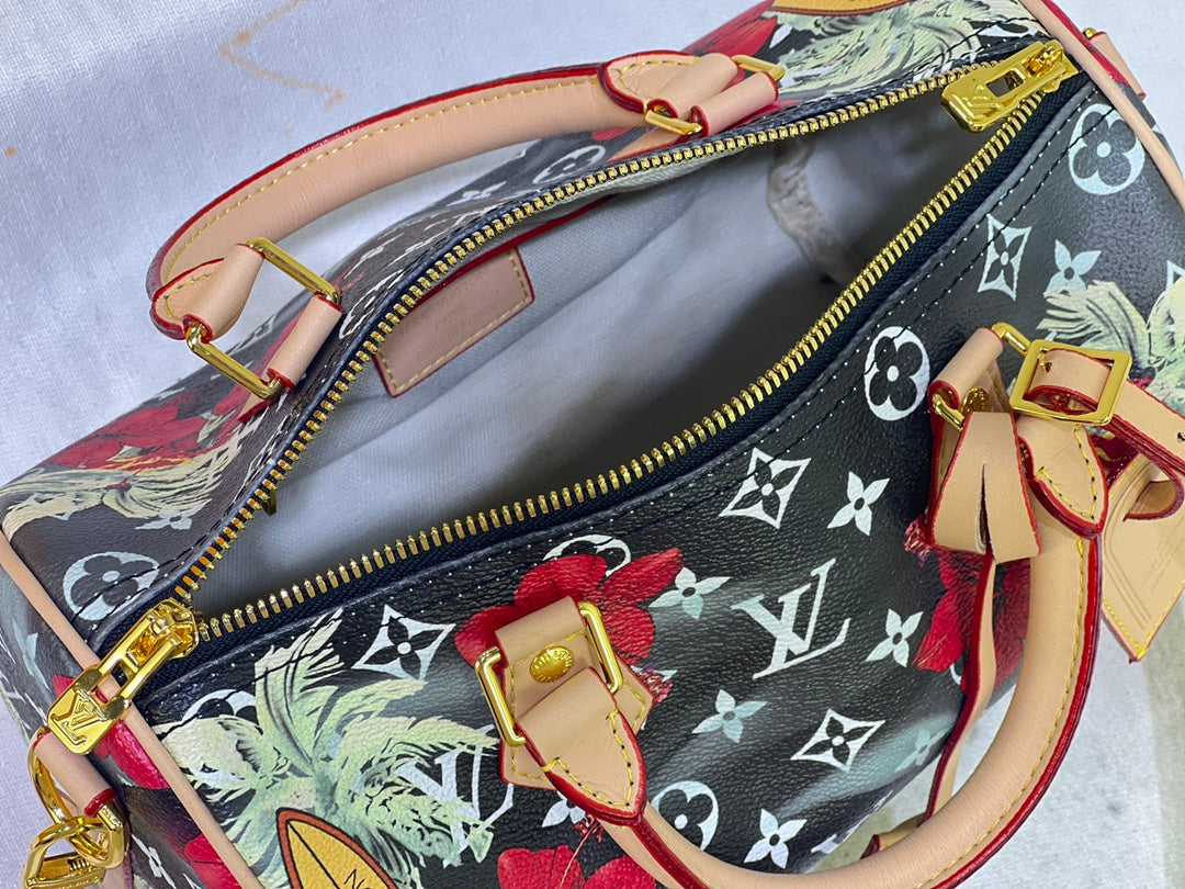Elite Carryalls