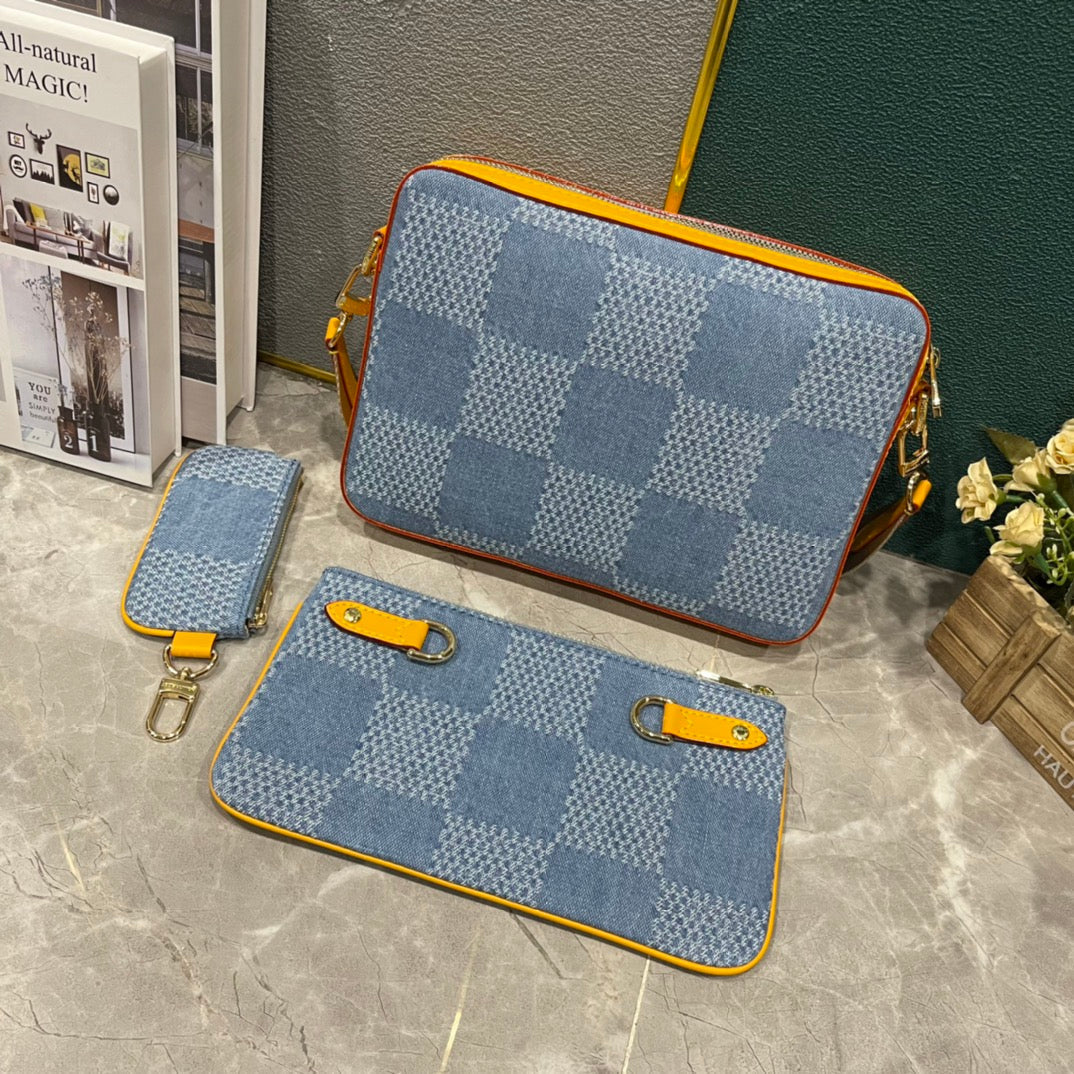 Elite Carryalls