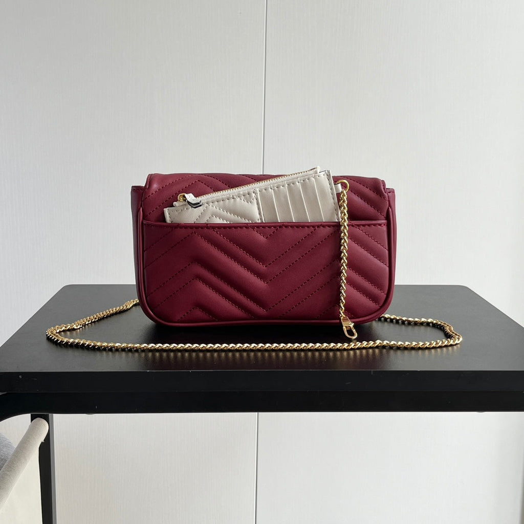 Elite Carryalls