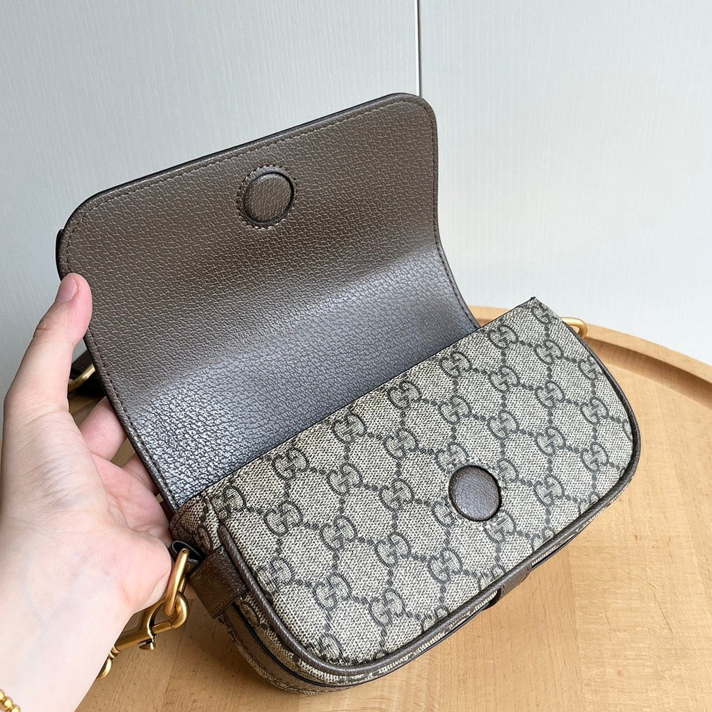 Elite Carryalls