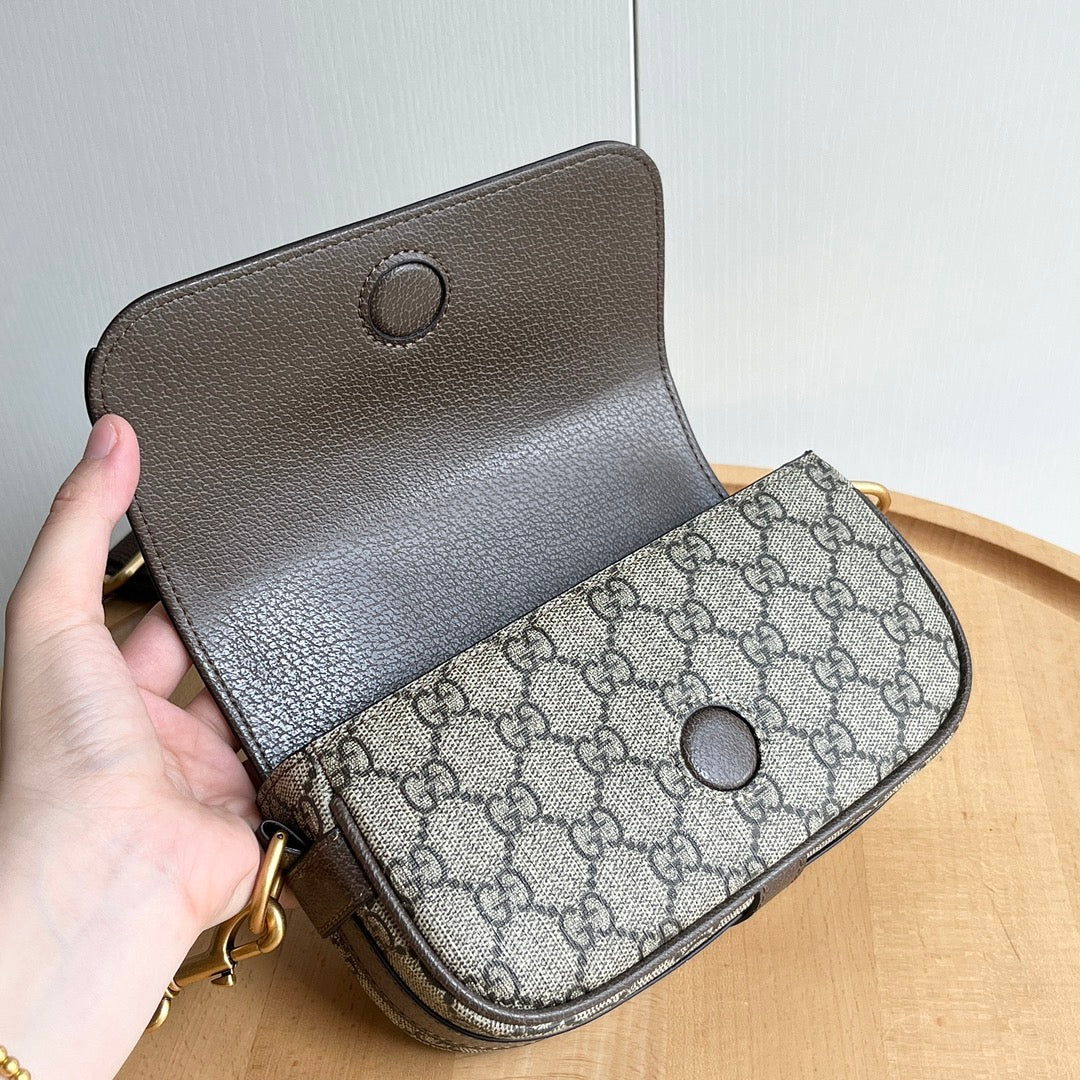 Elite Carryalls