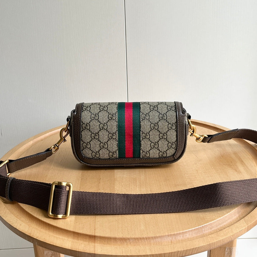 Elite Carryalls