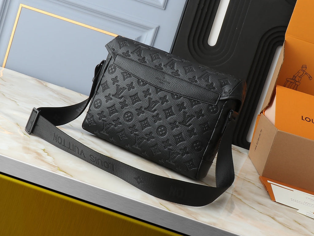 Elite Carryalls