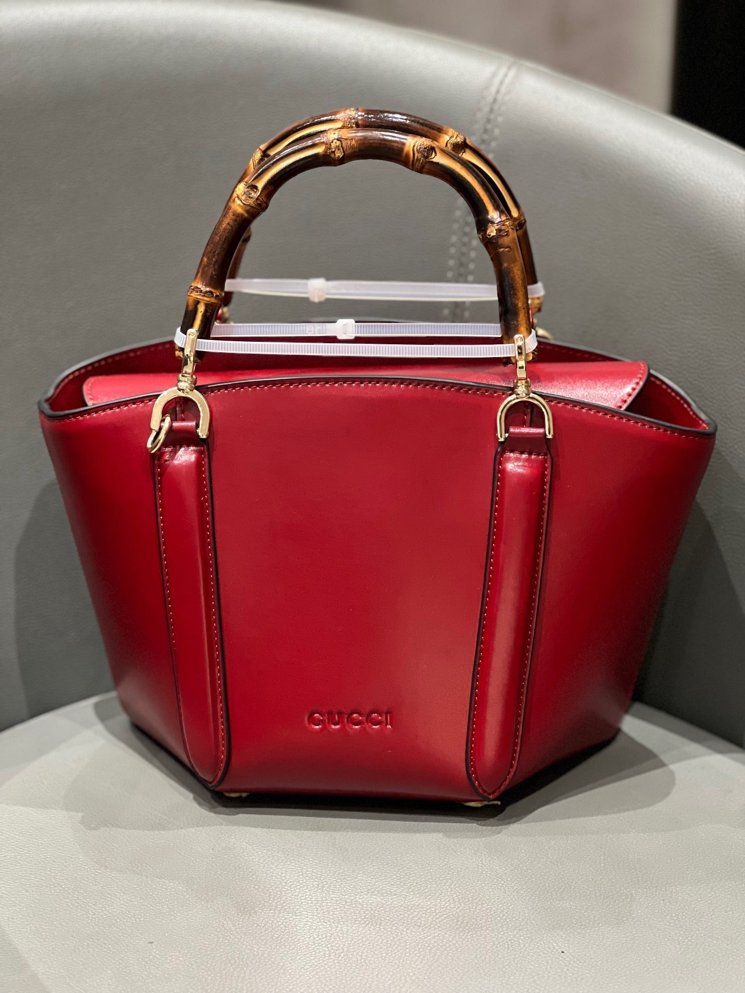 Elite Carryalls