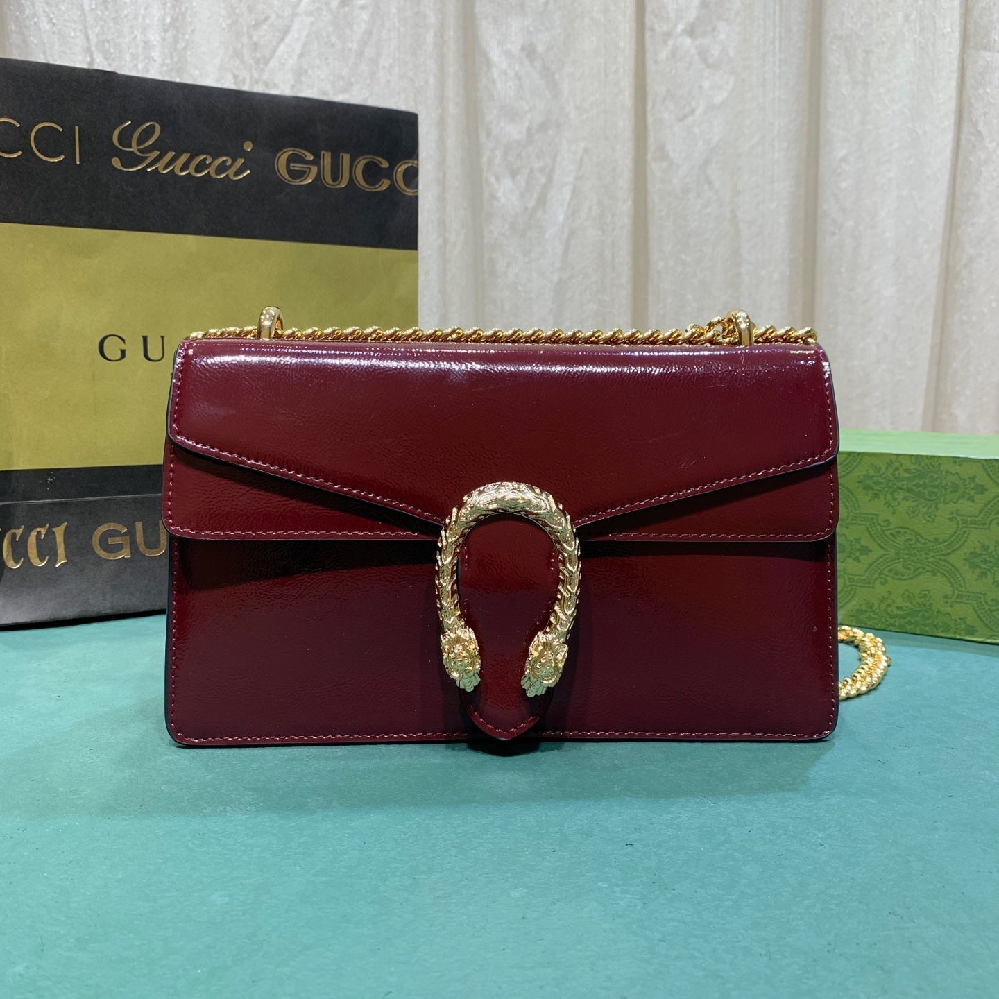 Elite Carryalls