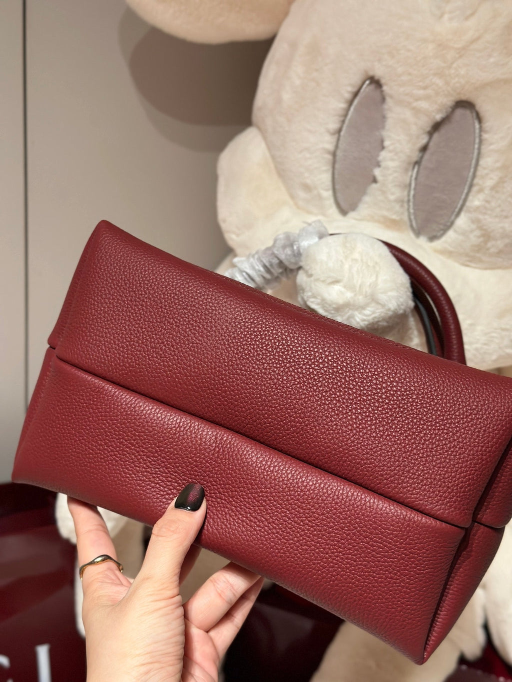 Elite Carryalls