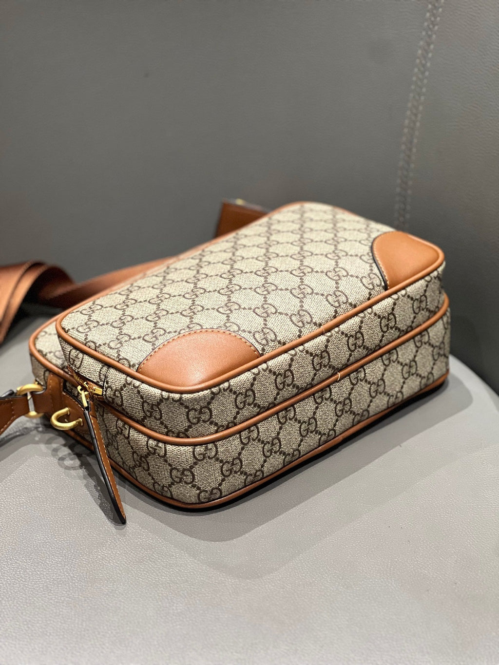 Elite Carryalls
