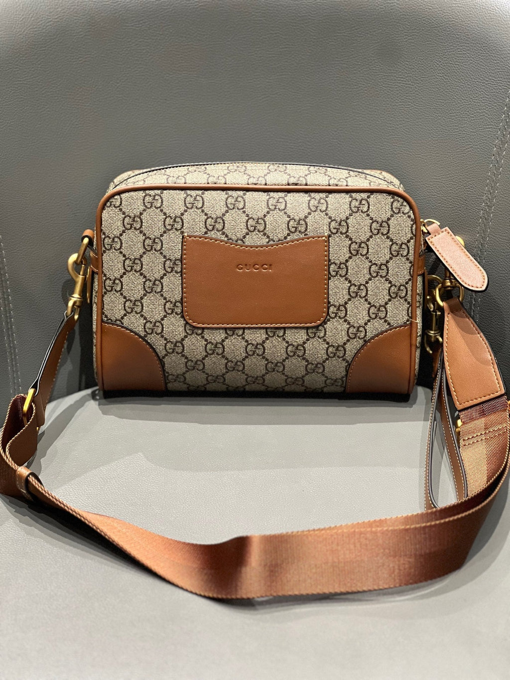 Elite Carryalls
