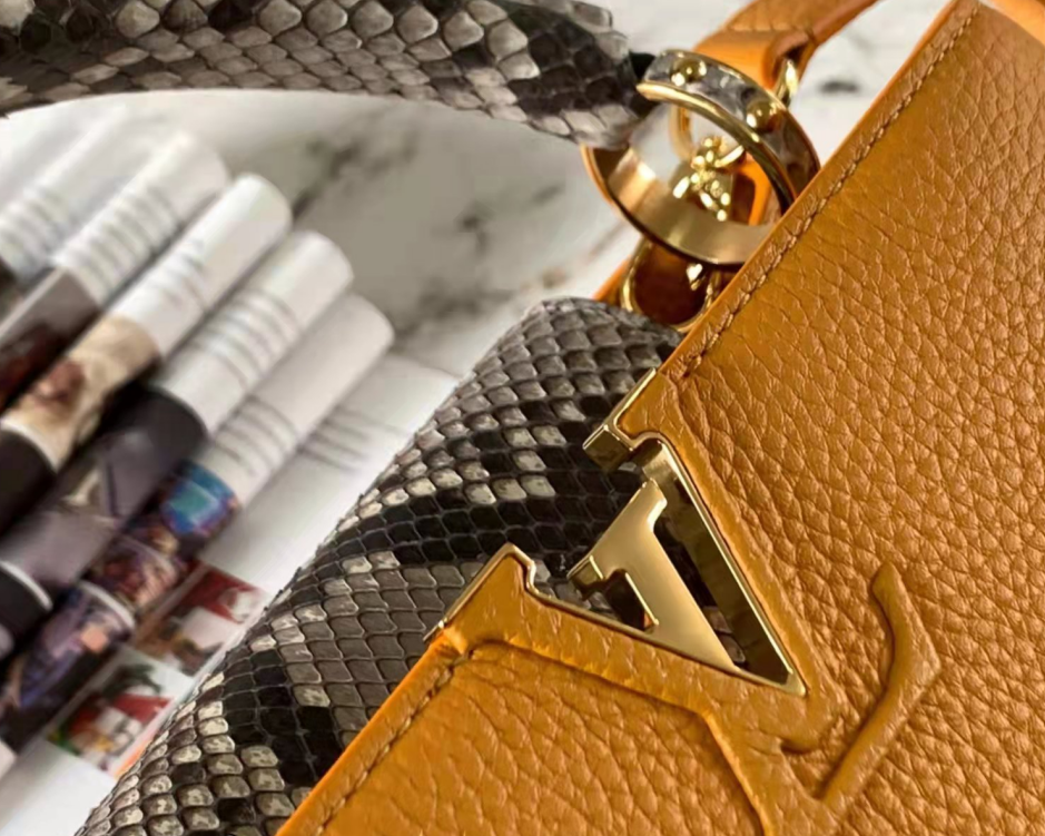 Elite Carryalls