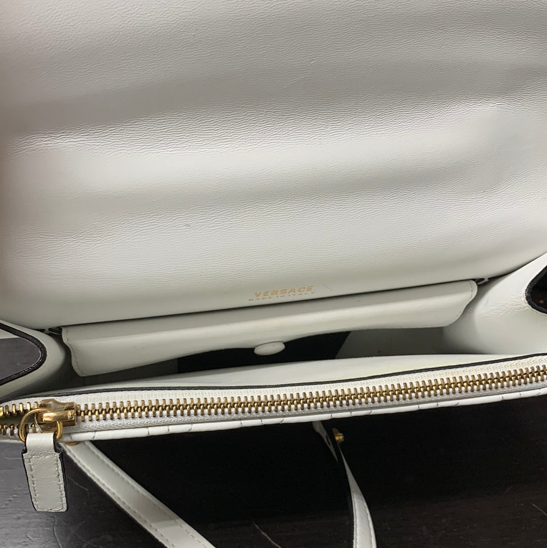 VersaCeline Virtus Quilted Shoulder Bag