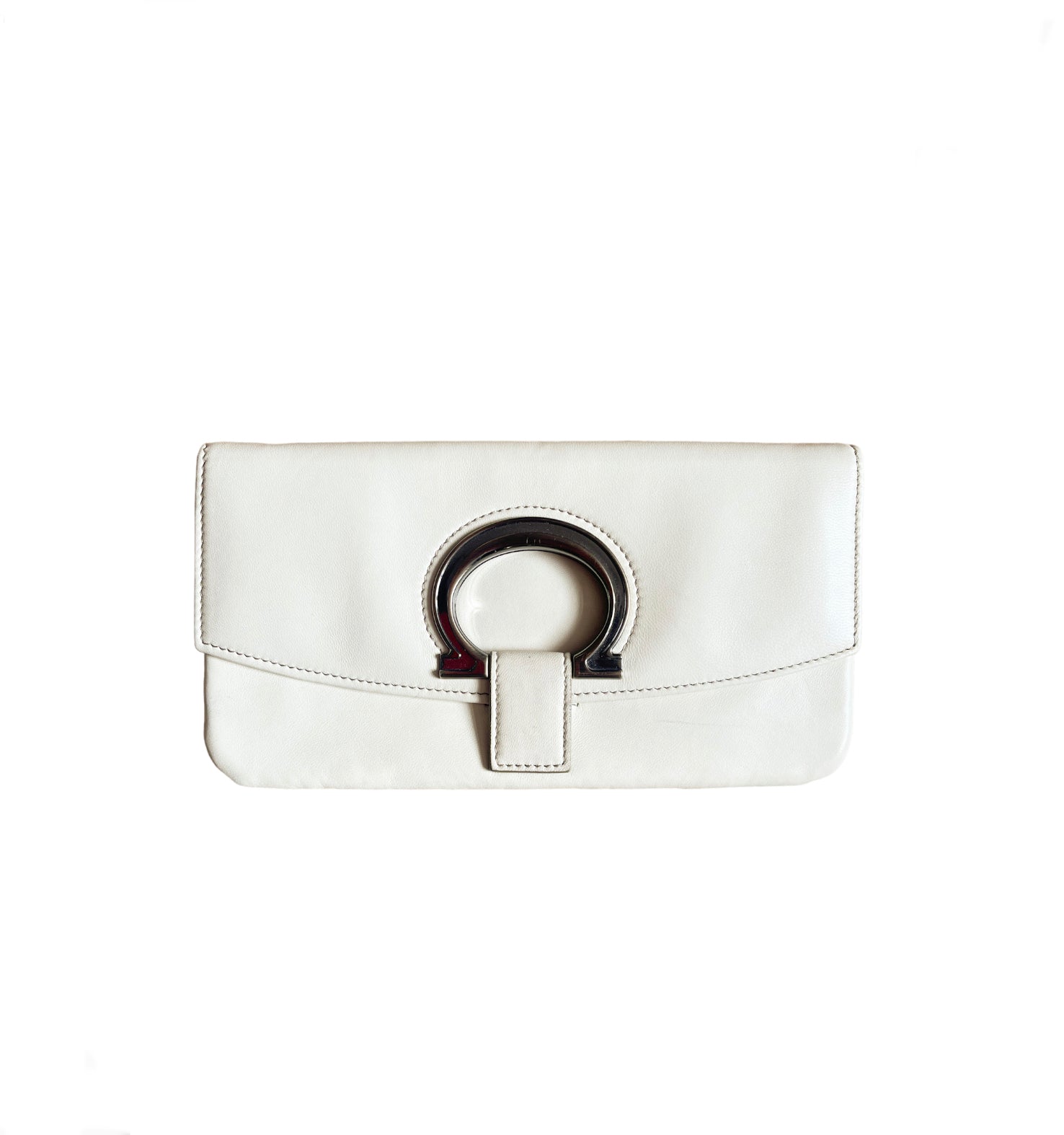 SaLouis Vuittonatore Ferragamo Stone Leather Clutch
