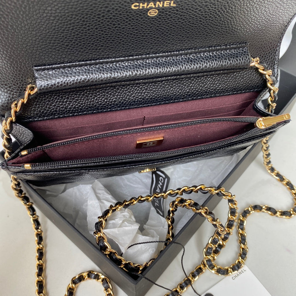CHANEL CLASSIC WALLET ON CHAIN BLACK CAVIAR, GOLD HARDWARE