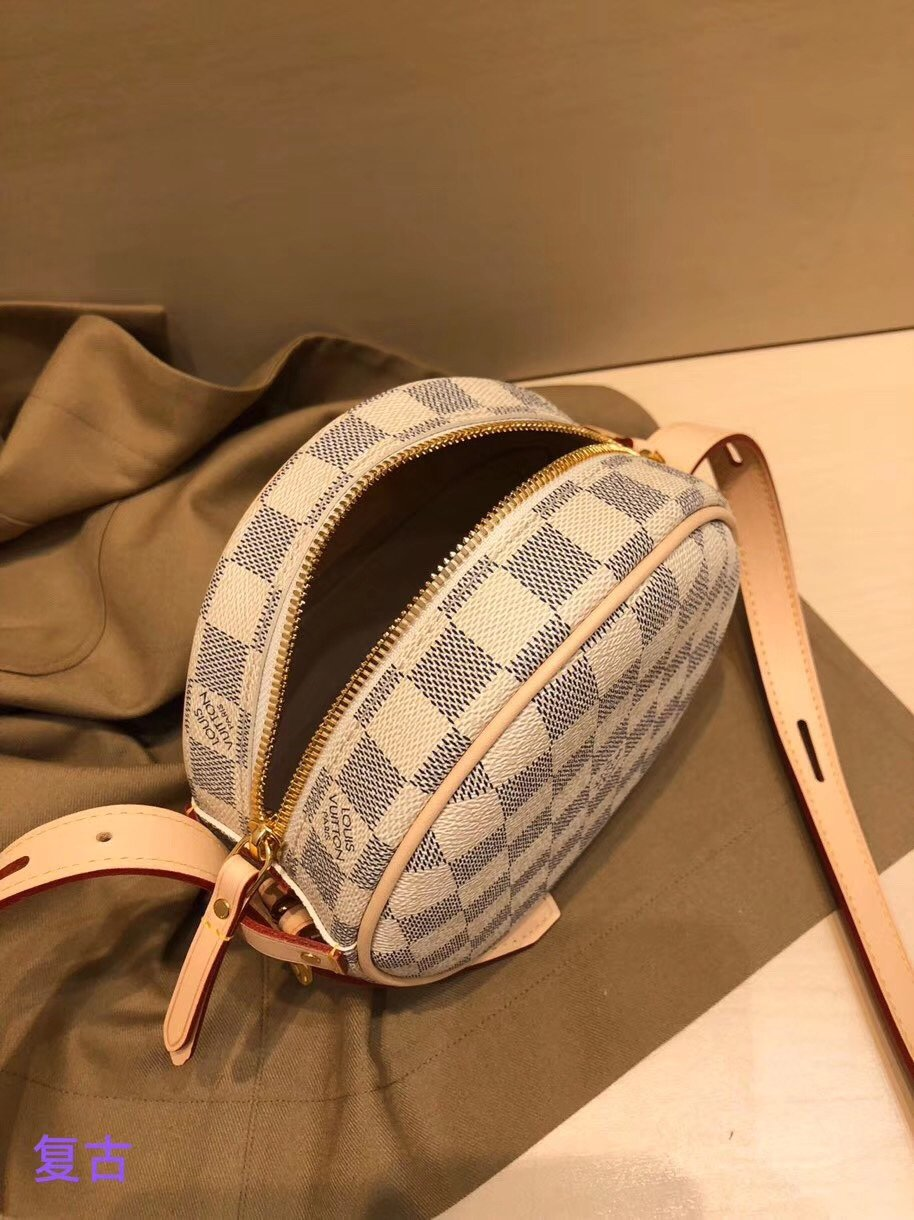 Elite Carryalls