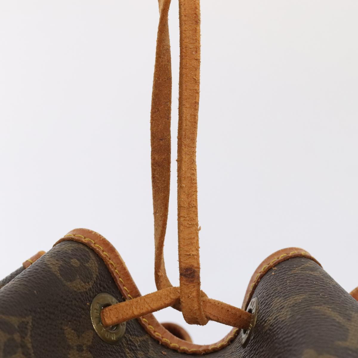 LOUIS VUITTON Monogram Noe Shoulder Bag M42224 LV Auth ki4809
