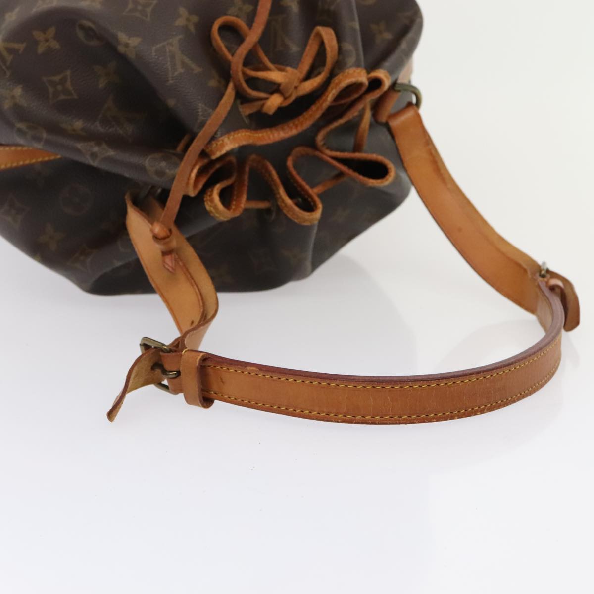 LOUIS VUITTON Monogram Noe Shoulder Bag M42224 LV Auth ki4809