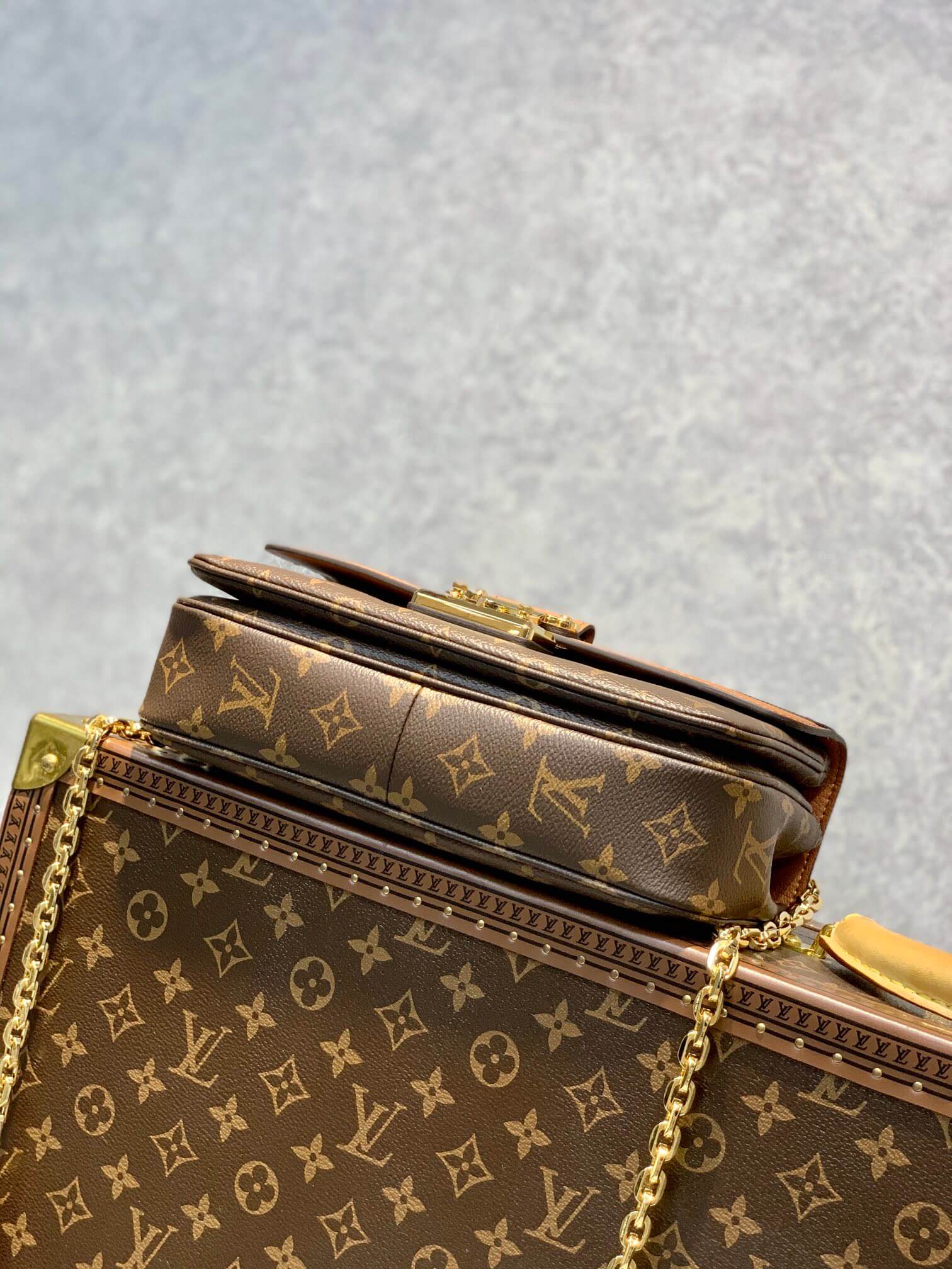 M46127 Caramel Brown Marceau Chain bag Pochette Métis