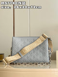 M21192 COUSSIN MM 34cm/M59277 PM 26cm Monogram light blue