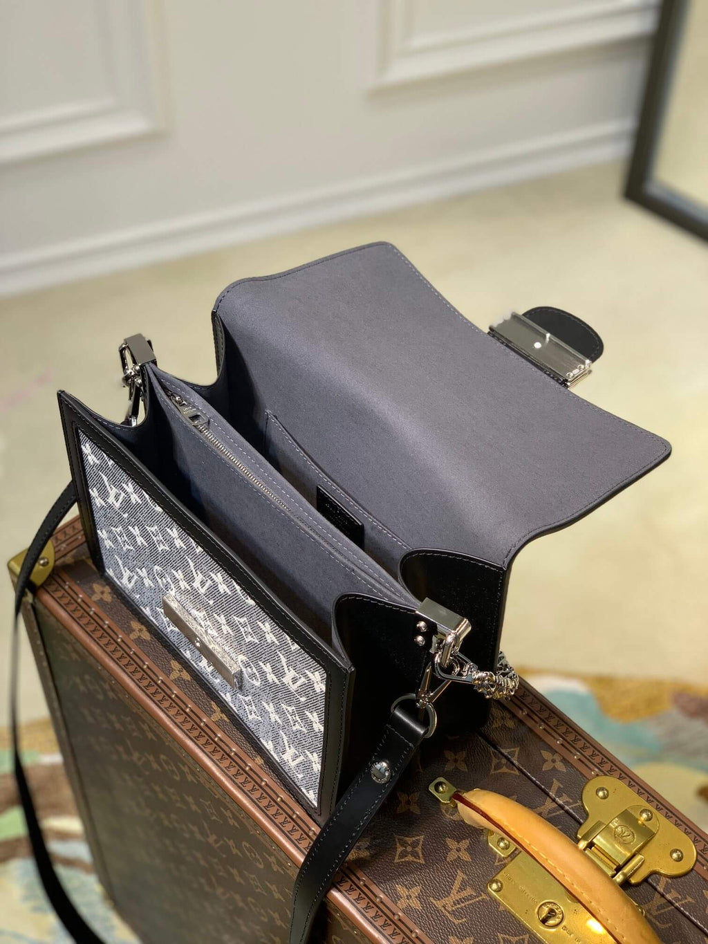 M21458 Dauphine Cruise Cruise 25cm Denim Grey