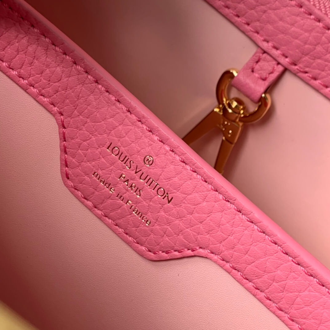 M22375 Capucines MM Taurillon 31.5cm pink COWHIDE/ REAL LEATHER