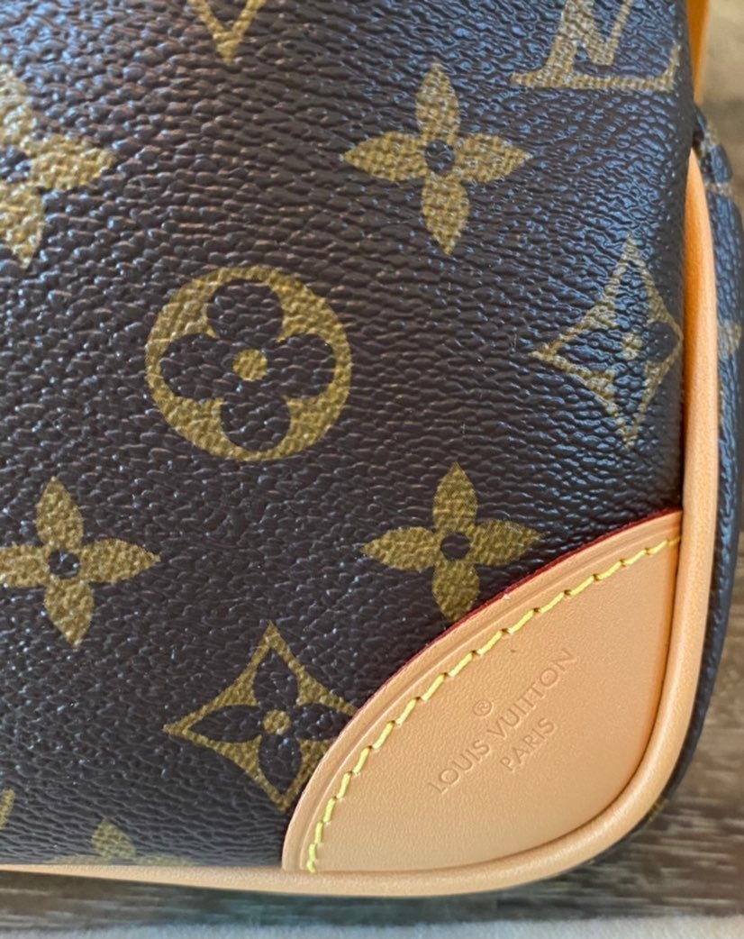 Louis Vuitton Odéon PM Monogram Canvas Natural For Fall-Winter,  Shoulder And CrossBody Bags 11in/28cm Louis Vuitton M45354