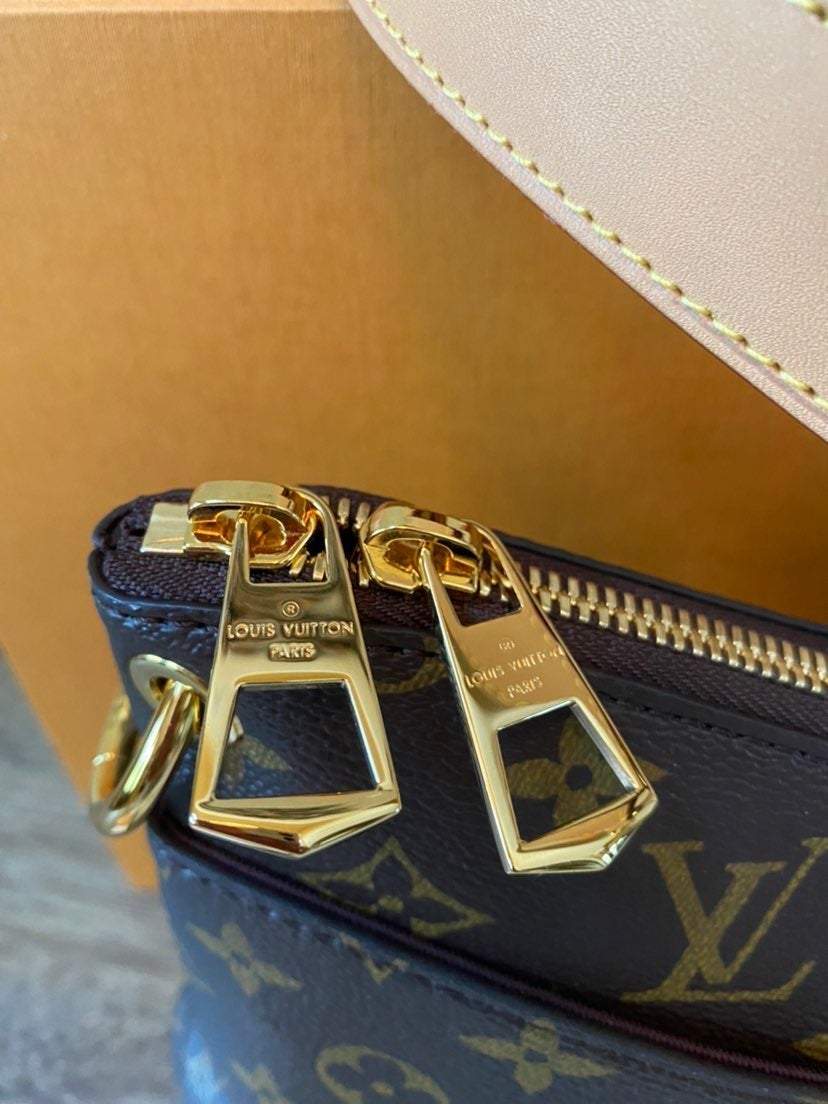 Louis Vuitton Odéon PM Monogram Canvas Natural For Fall-Winter,  Shoulder And CrossBody Bags 11in/28cm Louis Vuitton M45354