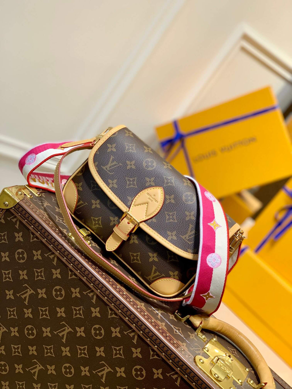 M46049 DIANE ubaxillary bag houlder bag cross body bags 25CM rose red