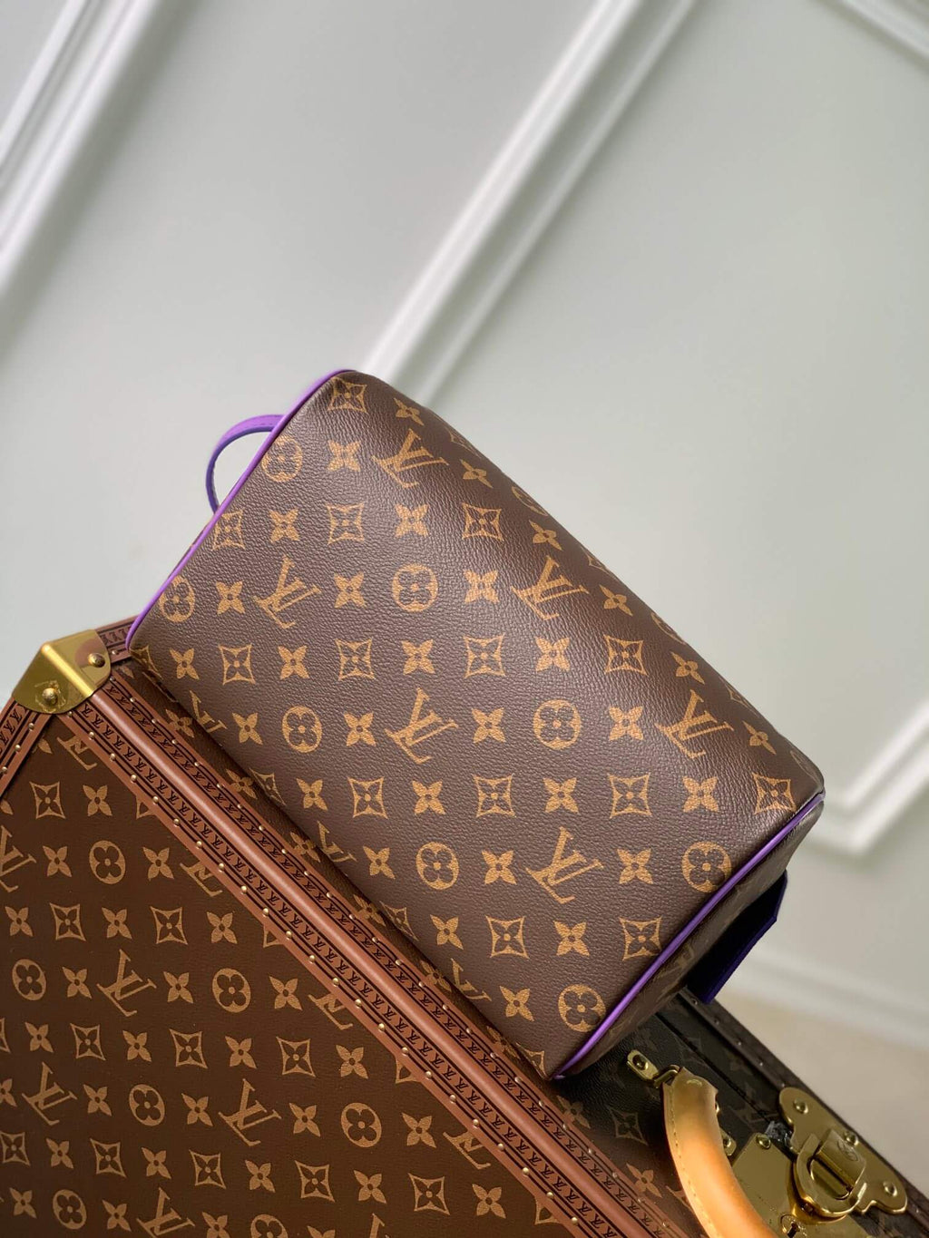 M46253 Dopp Kit Monogram Macassar purple 28cm