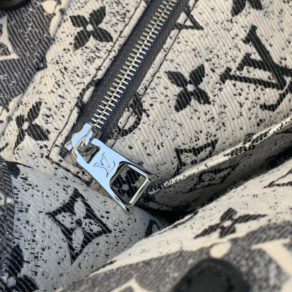 M46448 OnTheGo Cruise MM Monogram 35cm grey