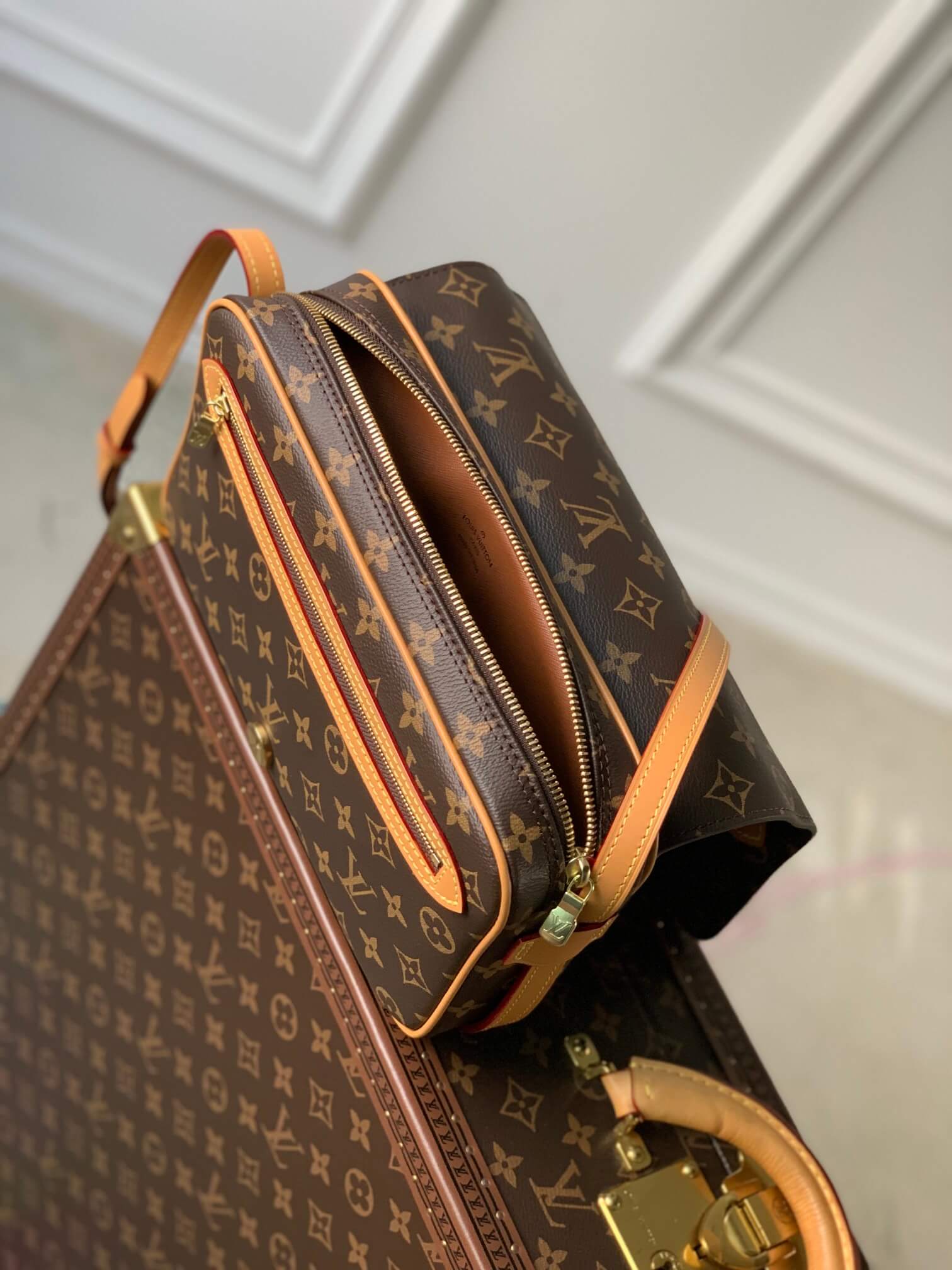 M51207 messenger bag monogram brown 28cm