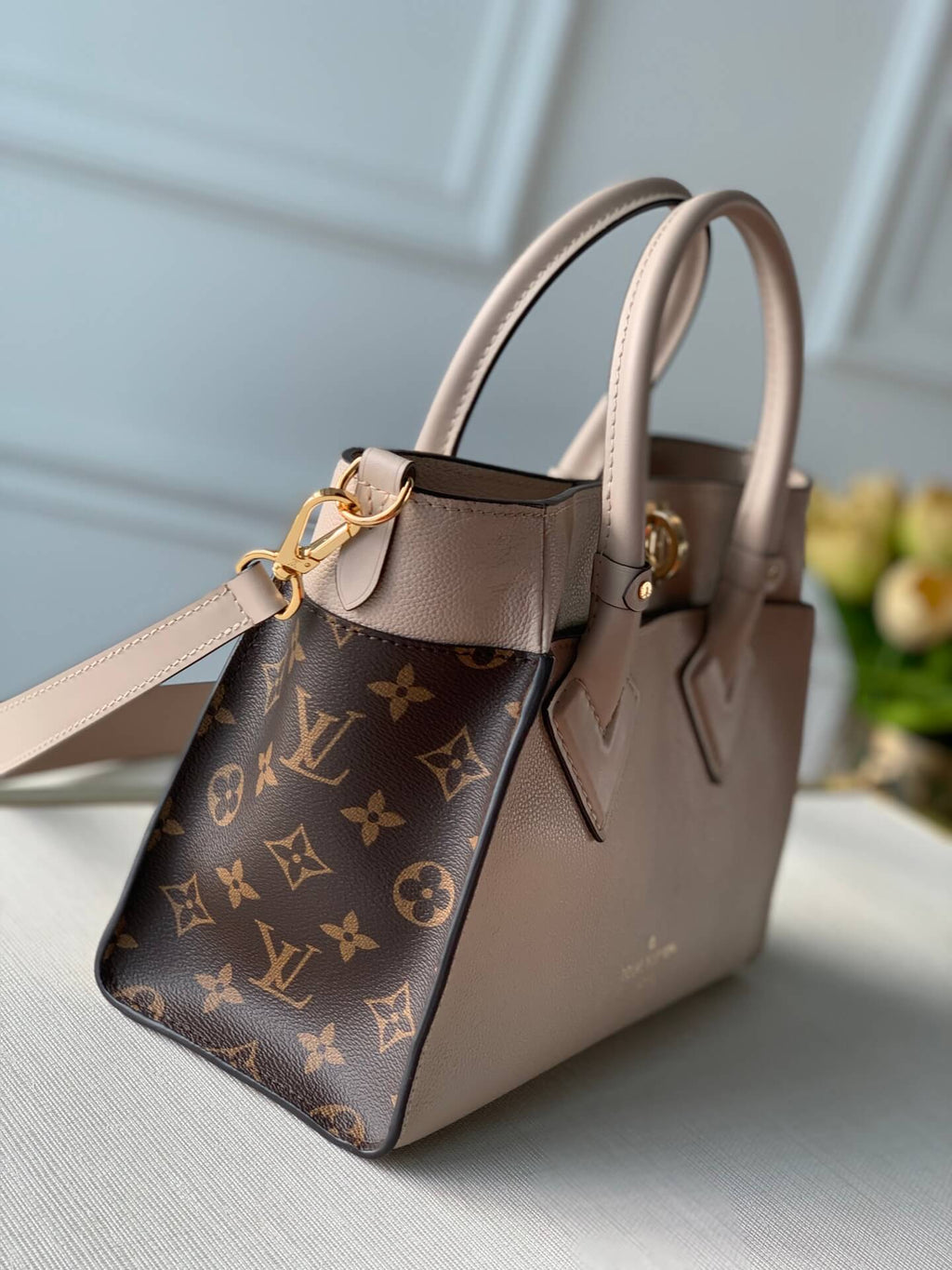 M57729 ON MY SIDE PM Monogram 25cm grey