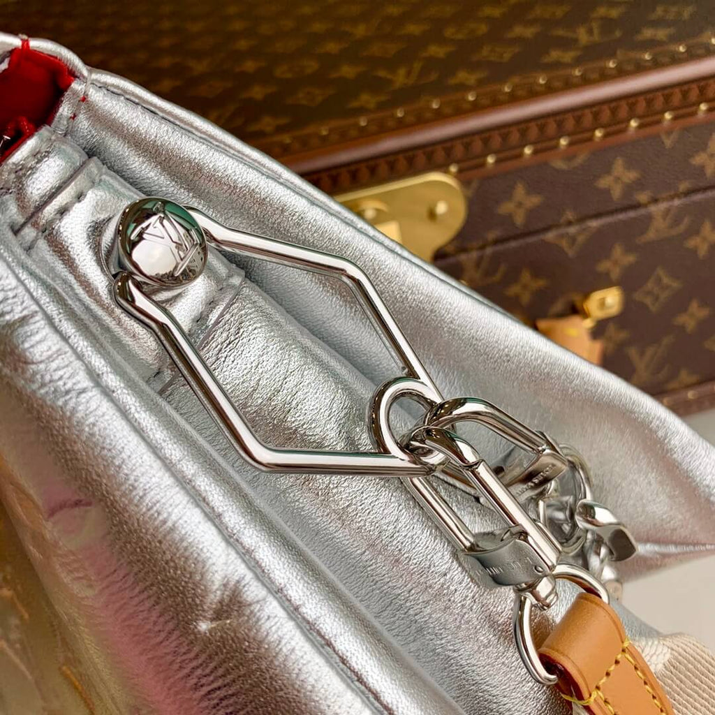 M57913 Coussin Monogram 26cm silver Female bag All leather