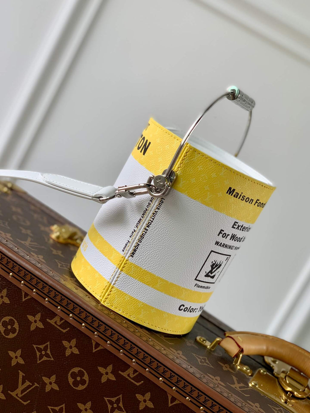 M81593 Paint Can yellow Virgil Abloh 17.cm cross body bags