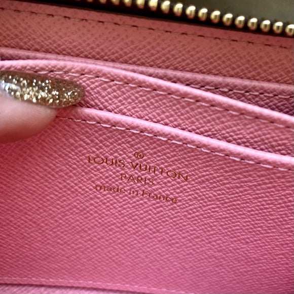 LOUIS VUITTON Japanese edition zippy coin purse