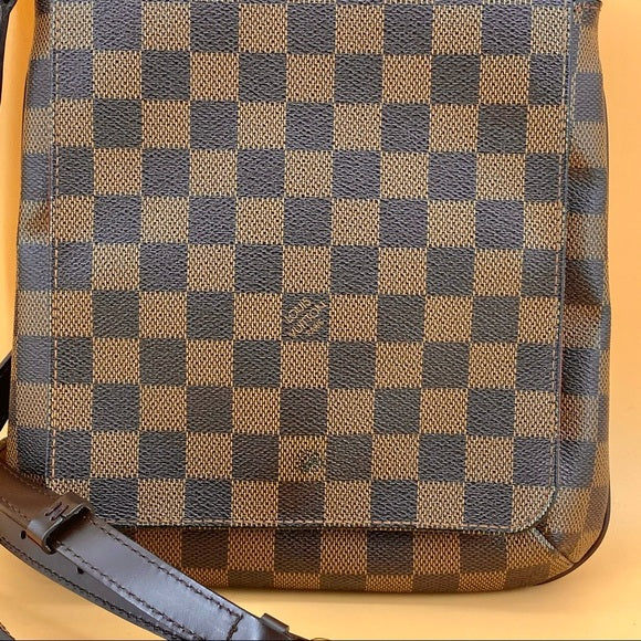 LOUIS VUITTON Damier Ebene M1:1 Reptte Salsa Bag