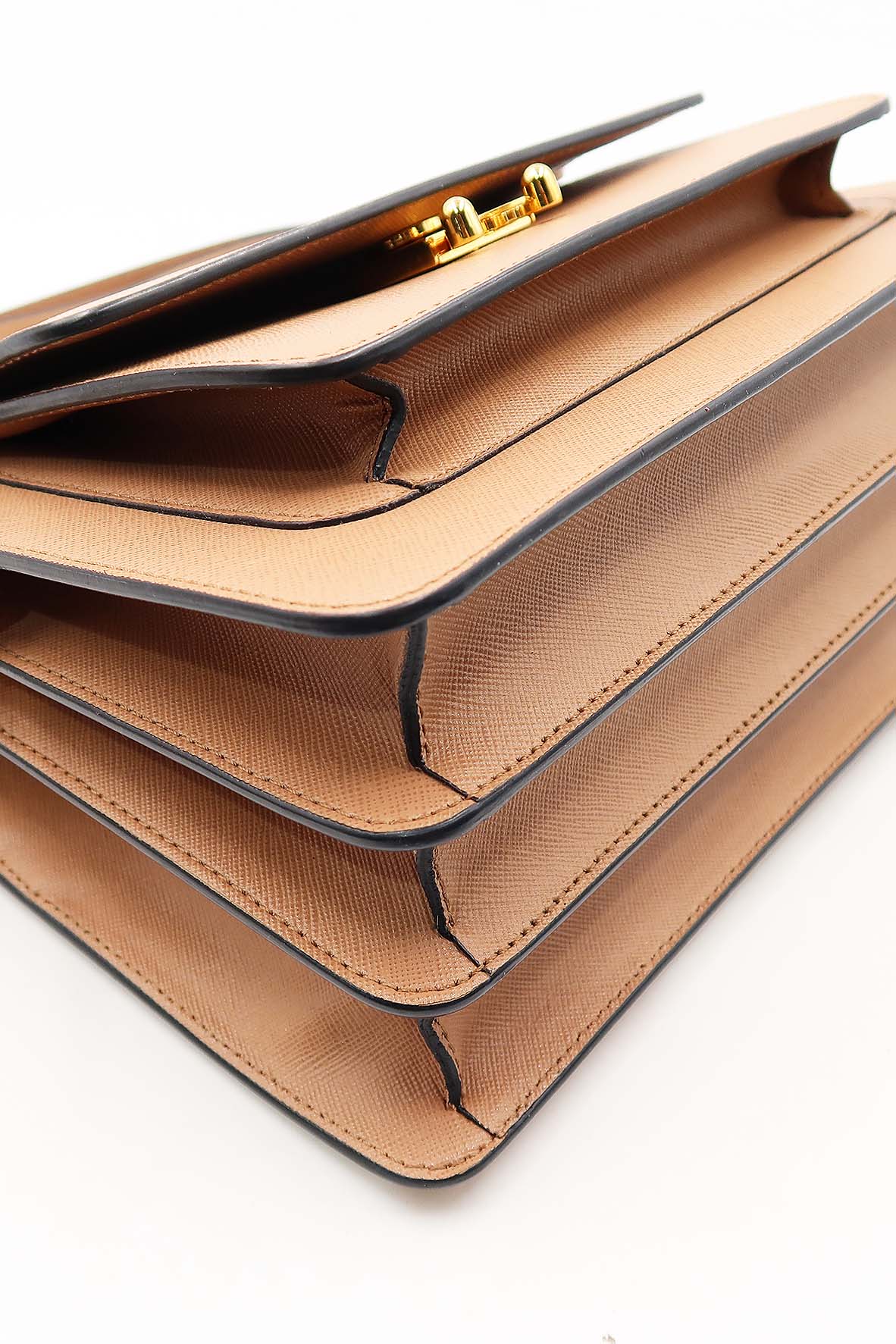 Trunk Medium Shoulder Bag Nude