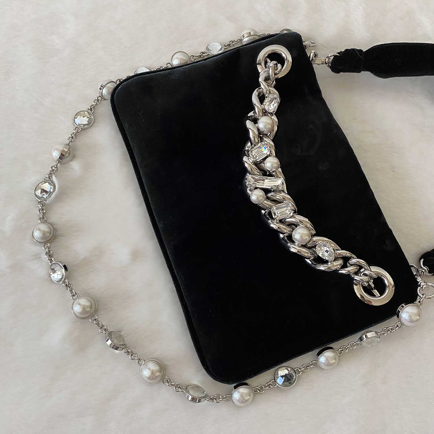 Miu Miu Crystal Pearls VeLouis Vuittonet Shoulder Bag