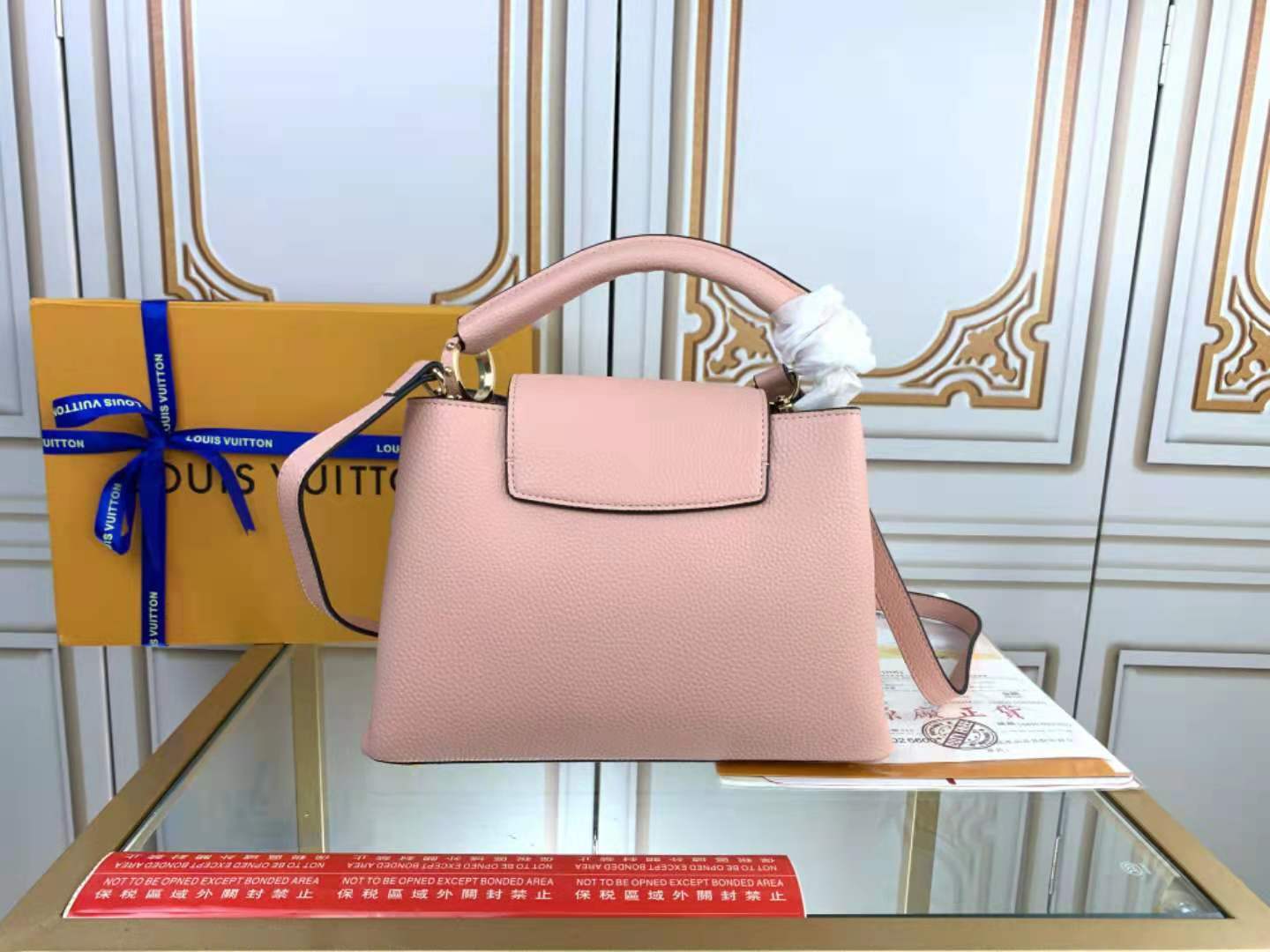 Elite Carryalls