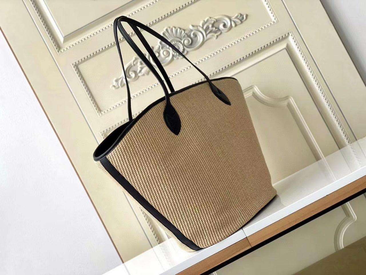 Elite Carryalls