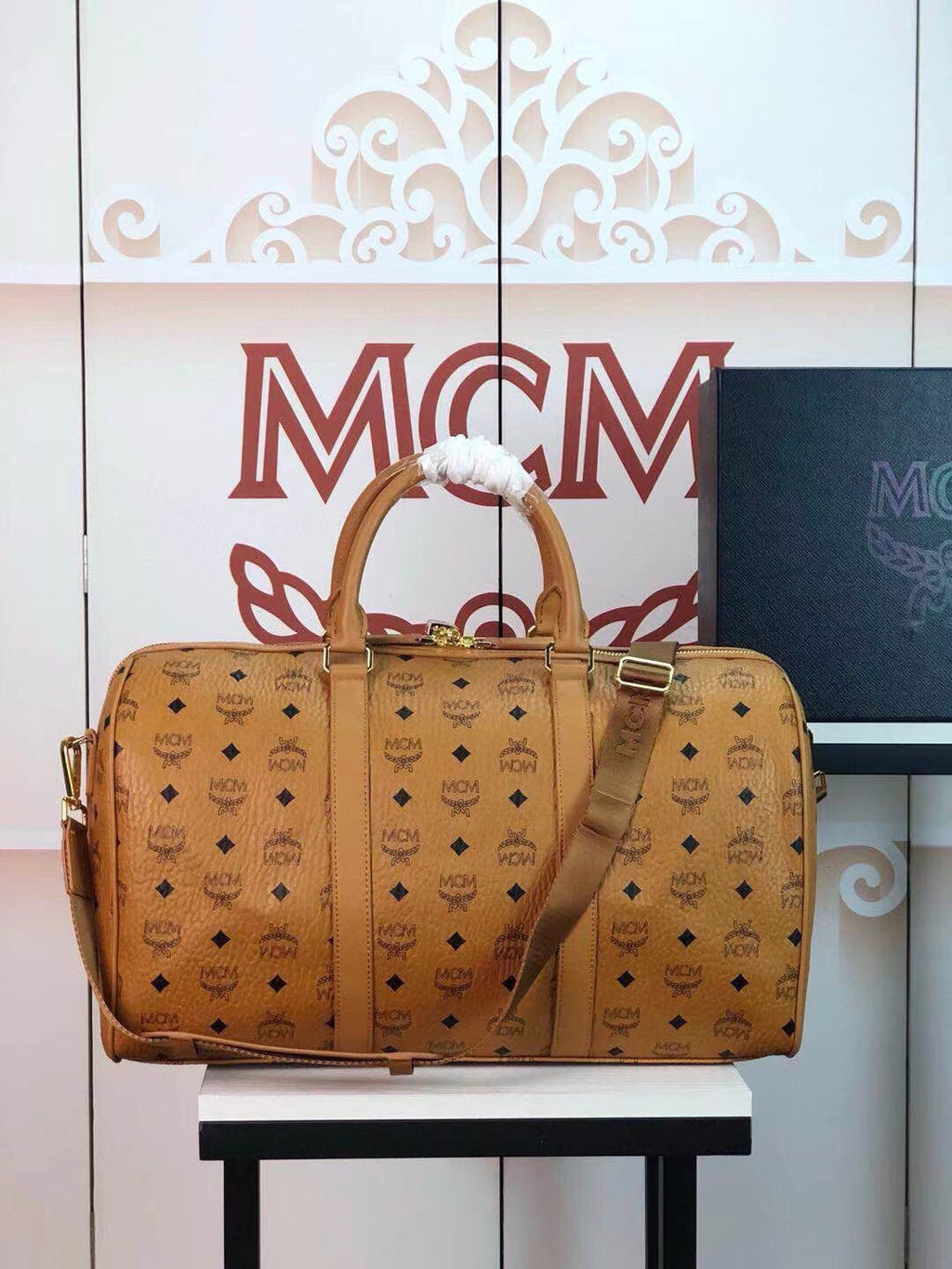 Elite Carryalls