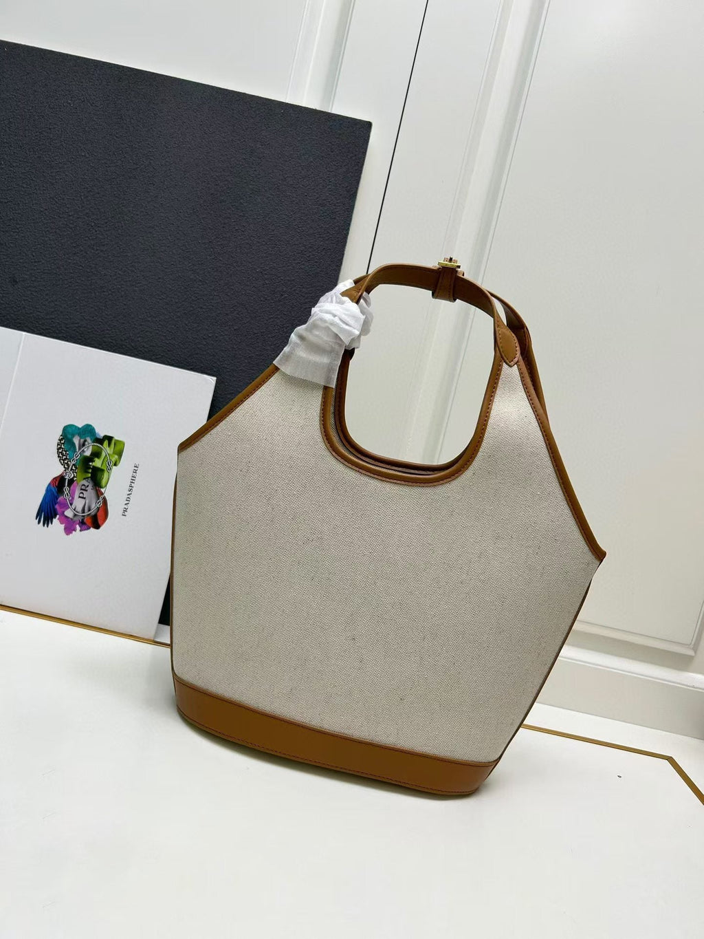 Elite Carryalls