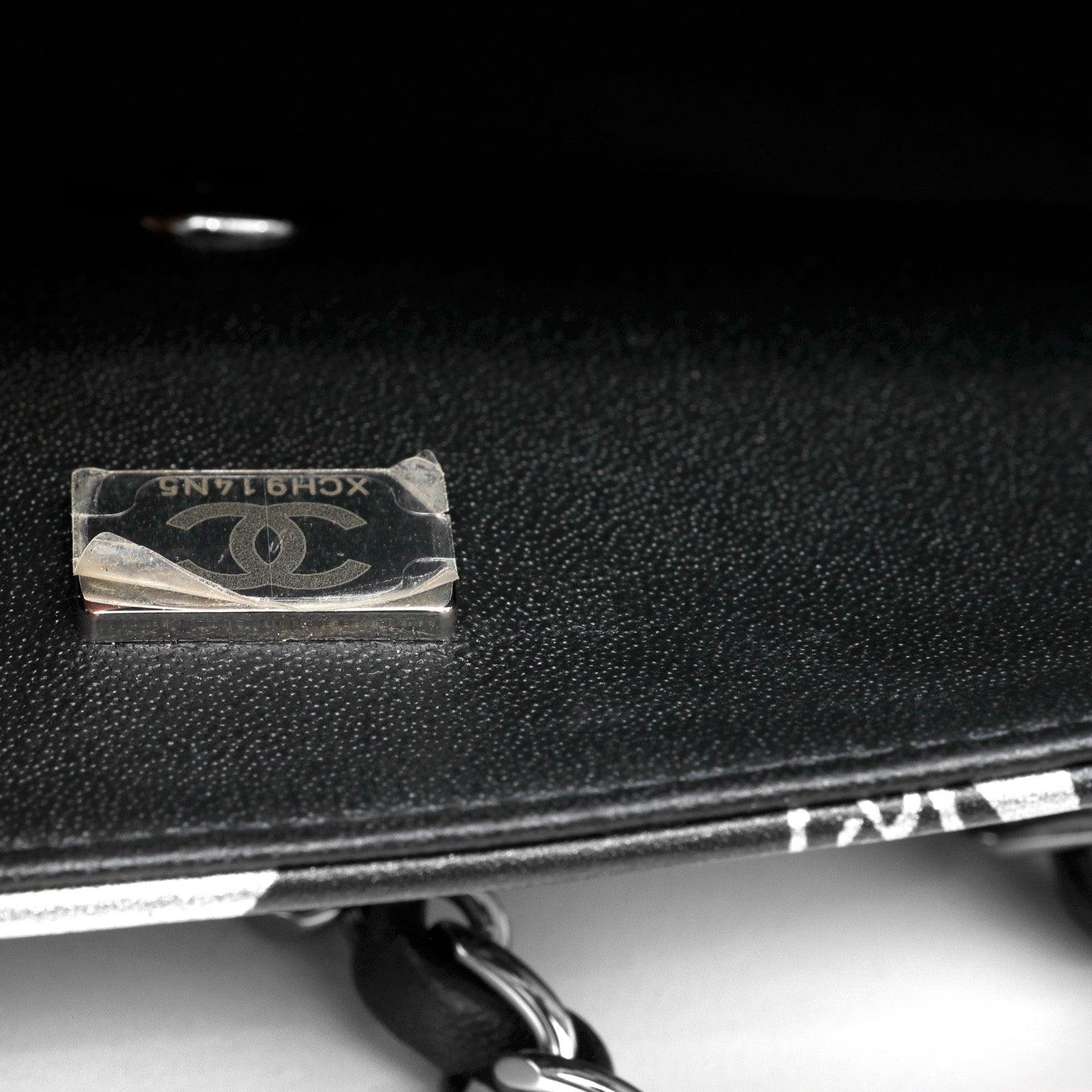 Chanel Black and SiLouis Vuittoner Lambskin Limited Edition Mini Classic