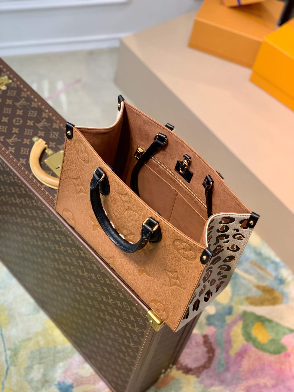 OnTheGo MM Bag Monogram Empreinte M58522 Brown