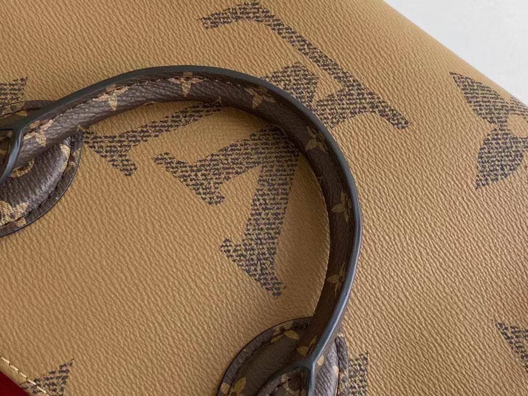 Louis Vuitton OnTheGo PM Monogram Canvas For Women,  Shoulder Bags 9.8in/25cm Louis Vuitton