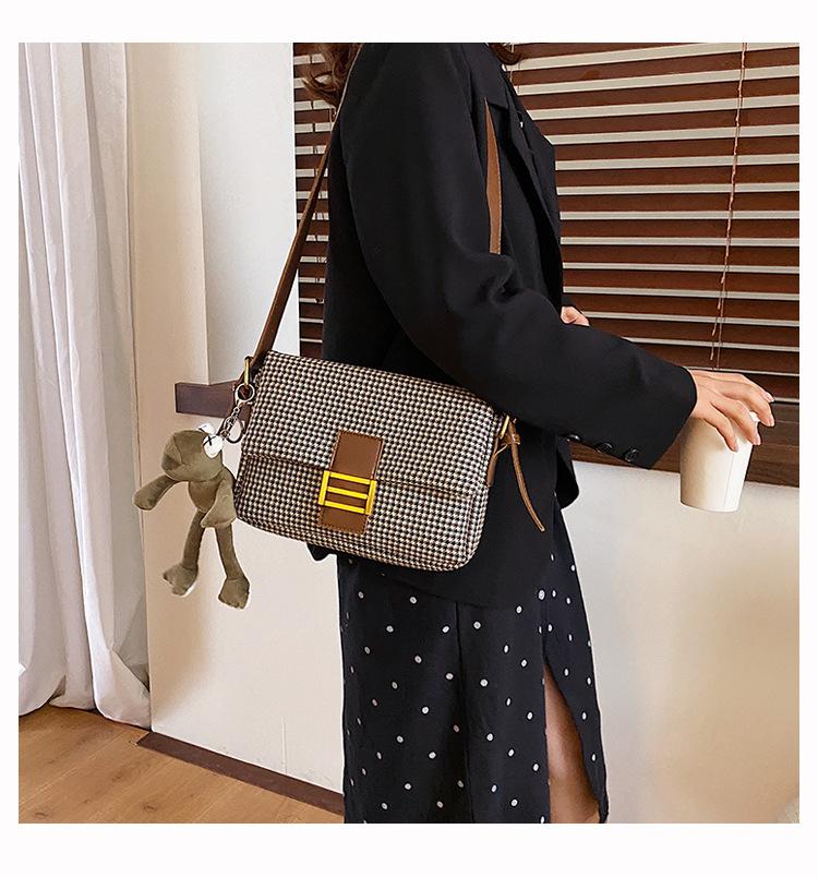 Women Lattice Shoulder Crossbody Bag