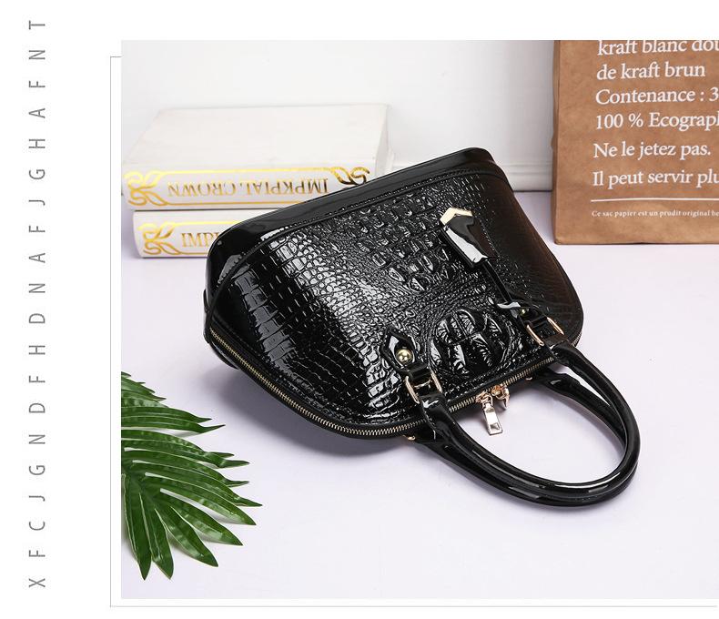 2021 CLUTCHES BAGS FOR WOMEN CS002