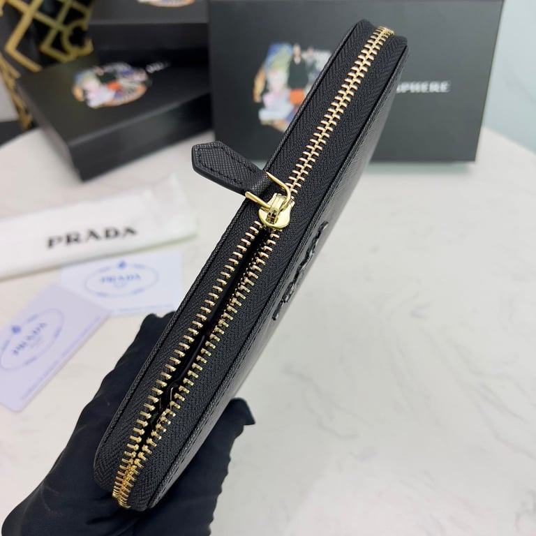 PR LARGE SAFFIANO LEATHER WALLET FULL BLACK 19CM 1ML506 QWA F0505