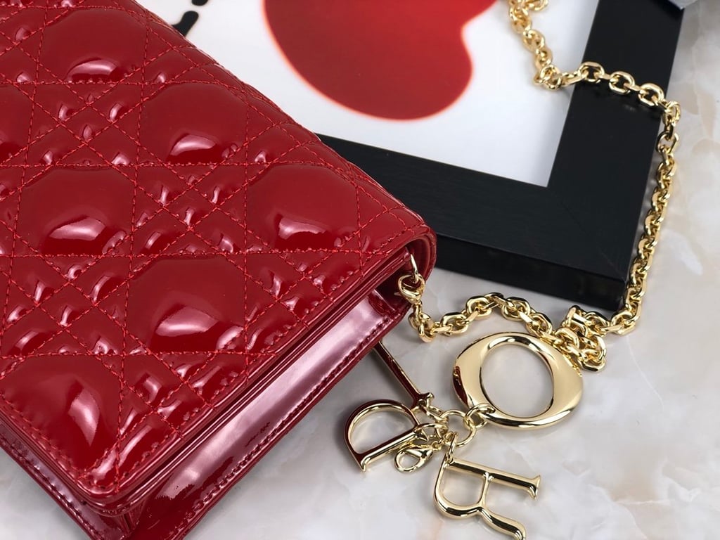 dir LADY POUCH CHERRY RED S0204OVRB_M323
