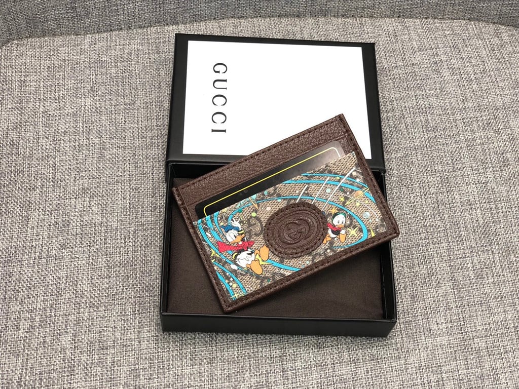 Gucci X DISNEY DONALD DUCK WALLET BROWN 10CM