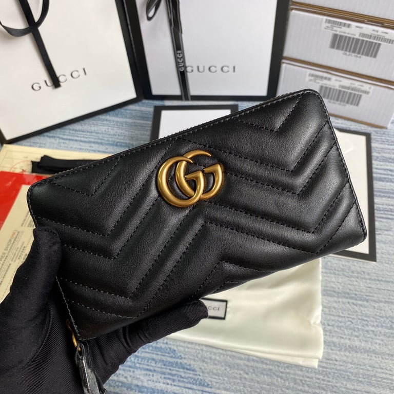 Gucci MARMONT MATELASSÉ ZIP AROUND WALLER 19CM BLACK